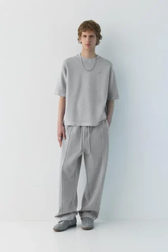 pantalones jogger tipo skater 1 1 330x496 - Pantalones jogger tipo skater