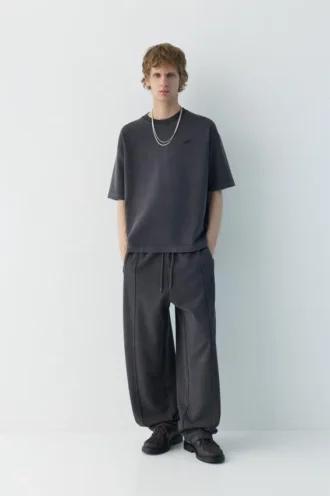 pantalones jogger tipo skater 1 330x496 - Pantalones jogger tipo skater