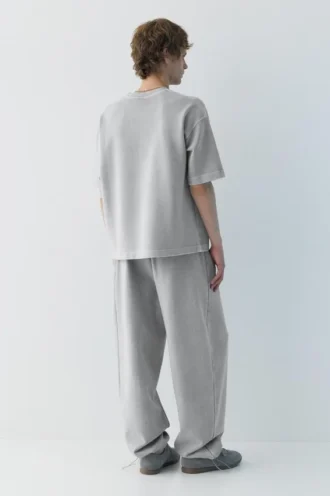 pantalones jogger tipo skater 2 1 330x496 - Pantalones jogger tipo skater