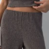 Pantalones rectos de crepé