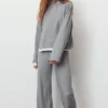 Pantalones rectos de tacto suave Pantalones rectos de tacto suave