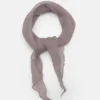 Pañuelo estilo bandana con efecto gasa Pañuelo estilo bandana con efecto gasa