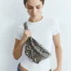 Riñonera con estampado de leopardo Riñonera con estampado de leopardo