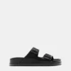 Sandalias con hebilla
