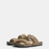 Sandalias con hebilla