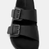 Sandalias con hebilla