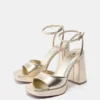 Sandalias de tacón alto con plataforma en color dorado metalizado