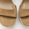Sandalias de tacón de yute