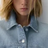 Sobrecamiseta de denim de corte holgado Sobrecamiseta de denim de corte holgado