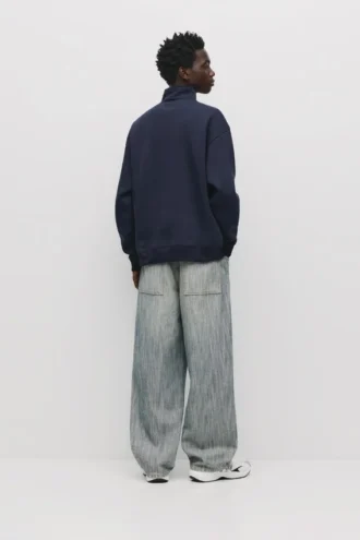 Sudadera básica con cremallera de un cuarto