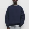 Sudadera básica de cuello redondo