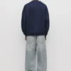 Sudadera básica de cuello redondo