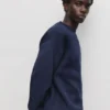 Sudadera básica de cuello redondo