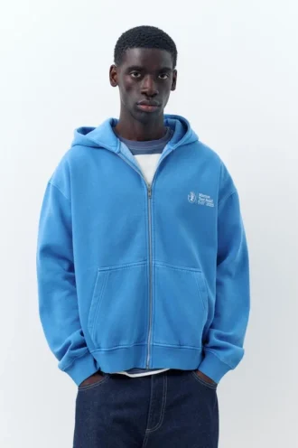 Sudadera con capucha azul y cremallera Sudadera con capucha azul y cremallera