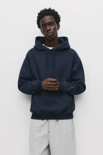 Sudadera con capucha básica