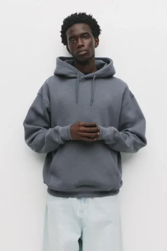 Sudadera con capucha básica