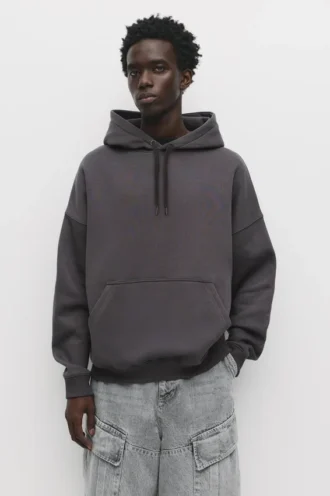 Sudadera con capucha básica