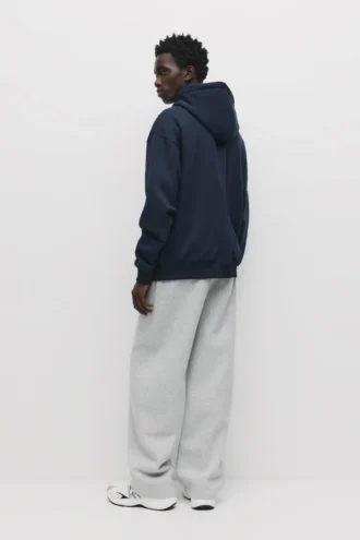 Sudadera con capucha básica