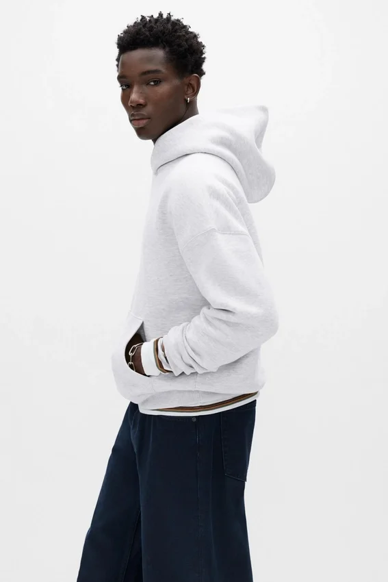 Sudadera con capucha de corte recto Sudadera con capucha de corte recto
