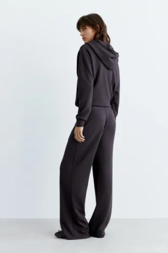 Sudadera con capucha de tacto suave