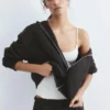 Sudadera con capucha y cremallera Sudadera con capucha y cremallera