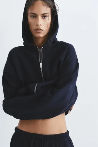 Sudadera con capucha y cremallera