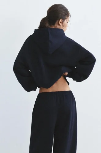Sudadera con capucha y cremallera
