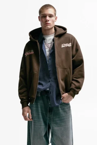 Sudadera con capucha y cremallera STWD Madrid