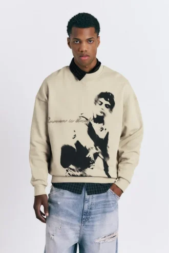 Sudadera con cuello redondo y estampado