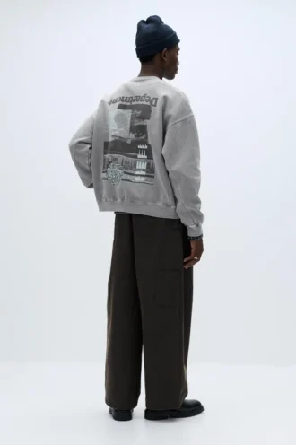 Sudadera con estampado gráfico