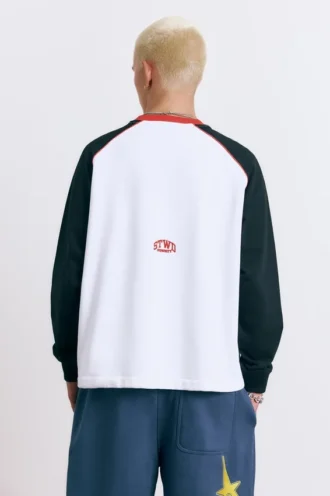 Sudadera de cuello redondo estilo universitario Sudadera de cuello redondo estilo universitario