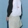 Sudadera de cuello redondo estilo universitario Sudadera de cuello redondo estilo universitario
