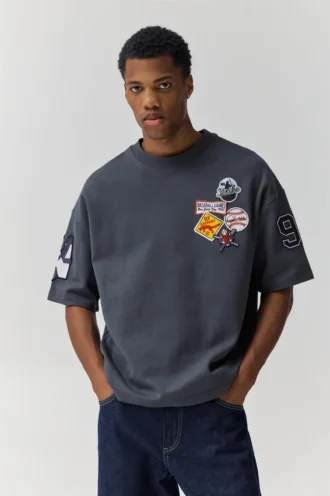 Sudadera de manga corta con parches