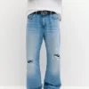 Vaqueros bootcut ajustados con rotos Vaqueros bootcut ajustados con rotos