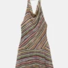 Vestido corto de rayas con cuello halter Vestido corto de rayas con cuello halter