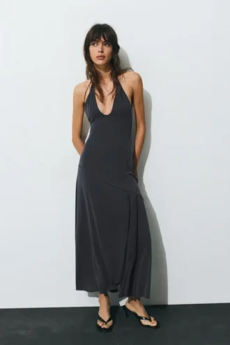 Vestido largo de cupro con cuello halter