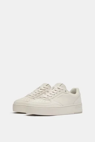 Zapatillas con suela gruesa