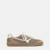 Zapatillas con textura retro