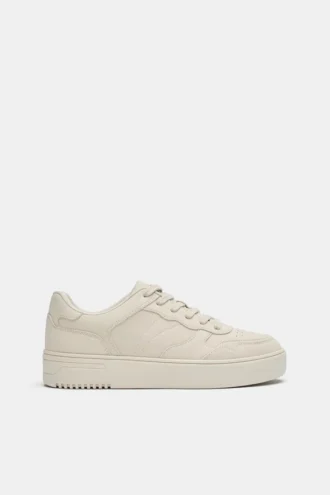Zapatillas de suela gruesa