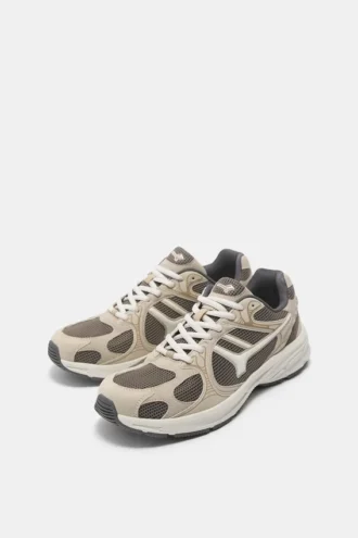 Zapatillas de varias piezas