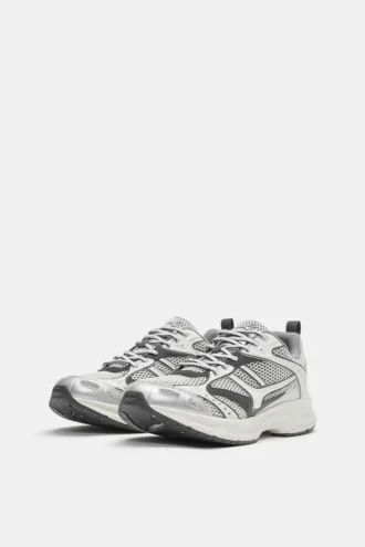 Zapatillas de varias piezas