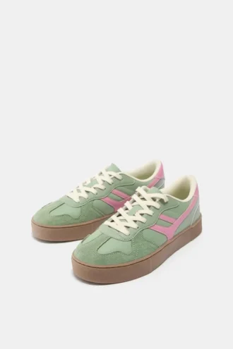 Zapatillas deportivas de suela gruesa