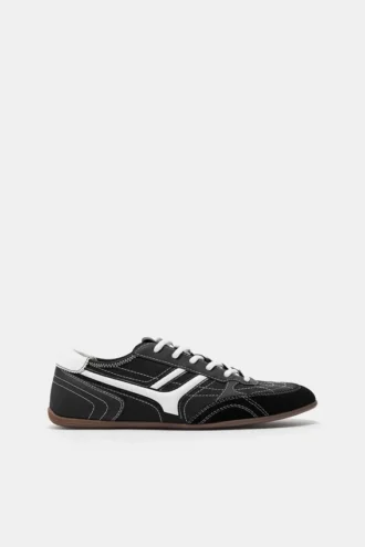 Zapatillas retro con pespuntes