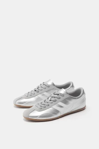 Zapatillas retro metalizadas