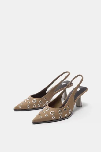 Zapatos de Tacón con tachuelas