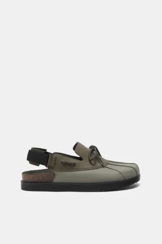 Zuecos con cordones STWD