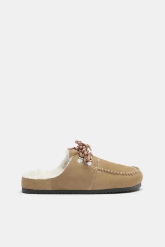 Zuecos de cuero con imitación de piel de oveja y cordones